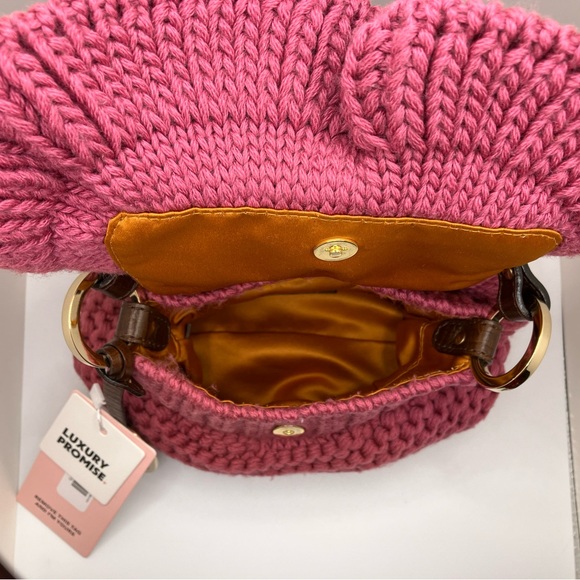 Fendi Wool Knit Chef Bag w/COA - Picture 6 of 13